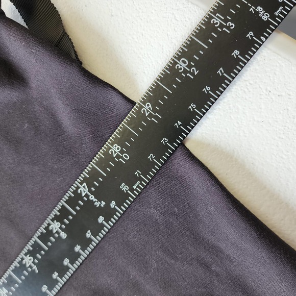 Lululemon Vinyasa Infinity Scarf Wrap Black Snap Closure - Picture 7 of 9